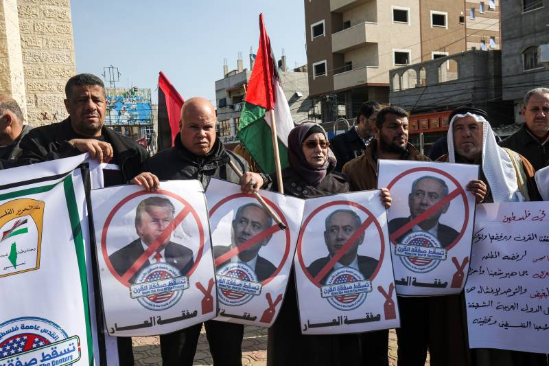 Palestinians mobilise against Trump peace plan