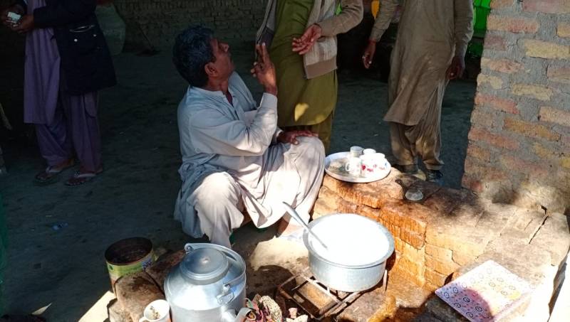 Lal Bakhsh and Miral\'s Chai Dhaba
