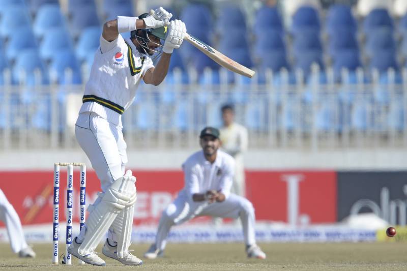 Pakistan take control of Rawalpindi Test