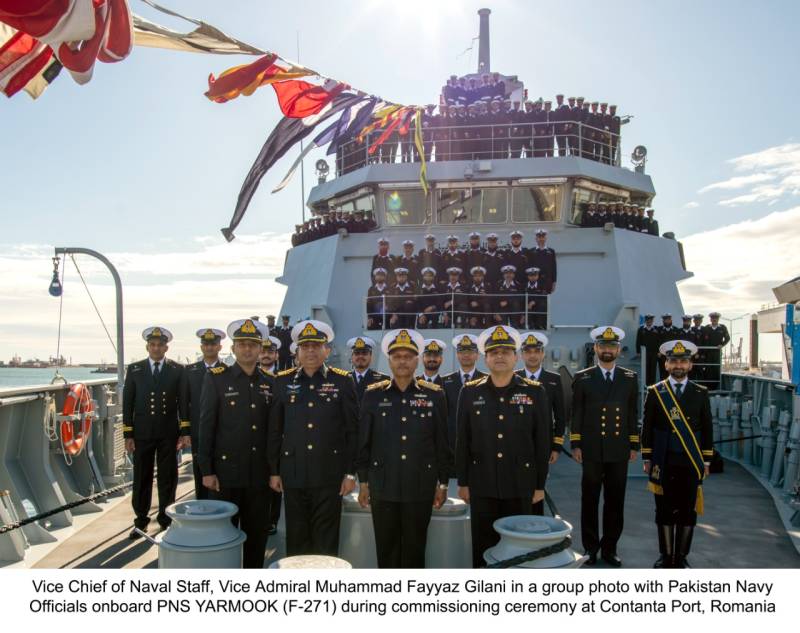 Patrol vessel Yarmook commission into Pak Navy
