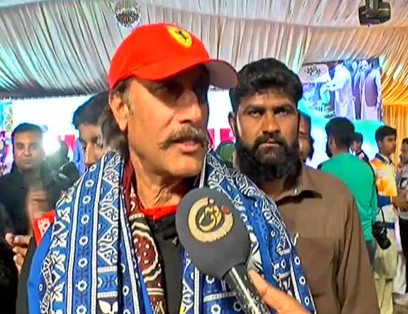 Magsi, Tushna Patel defend titles in 15th Cholistan Jeep Rally