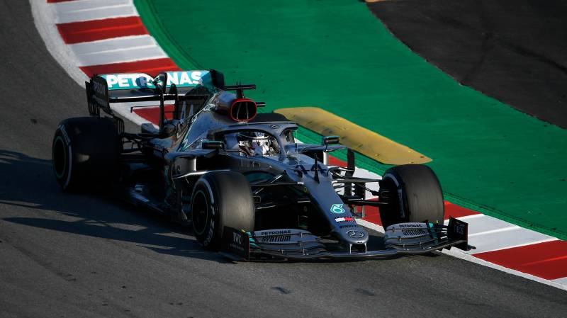 Same again as world champion Hamilton sets test pace