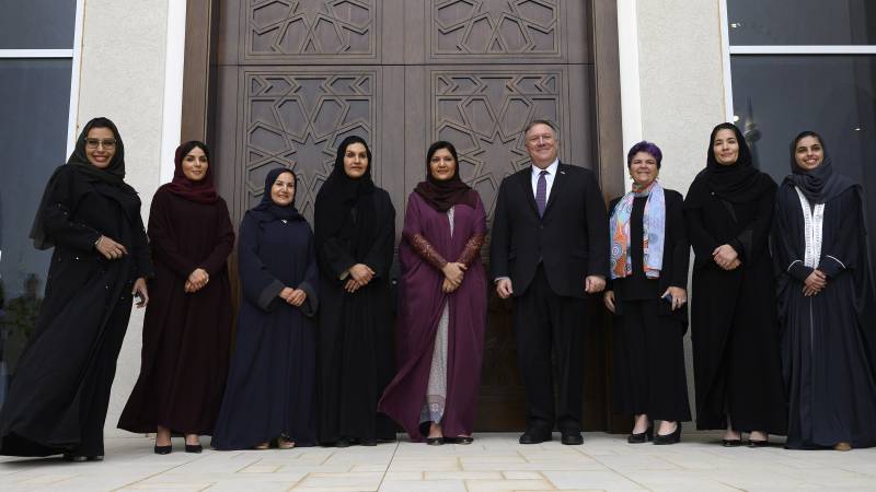 Pompeo meets US troops in Saudi visit focused on Iran