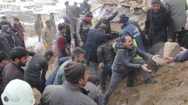Earthquake in Iran kills eight in neighbouring Turkey