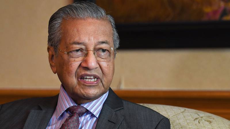 Mahathir proposes Malaysia unity govt after resignation