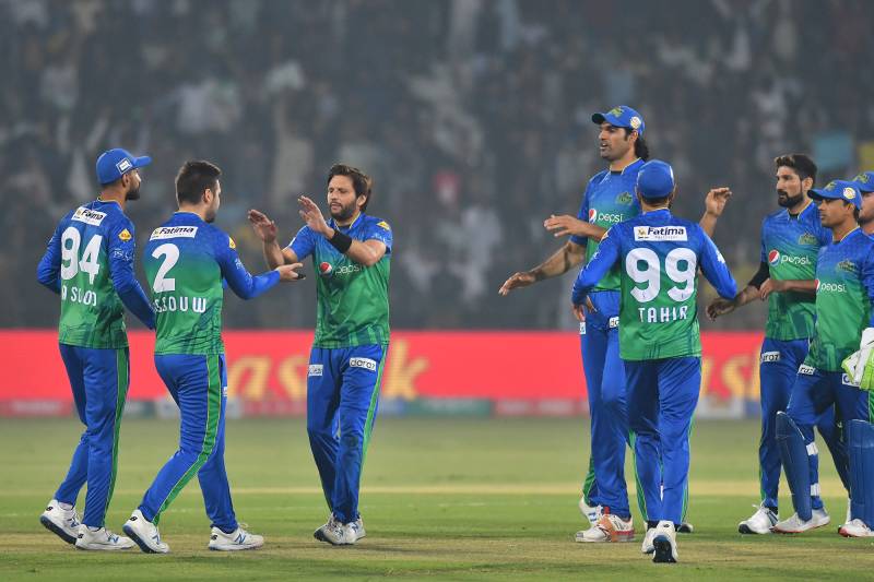 Multan Sultans down Peshawar Zalmi by six wickets