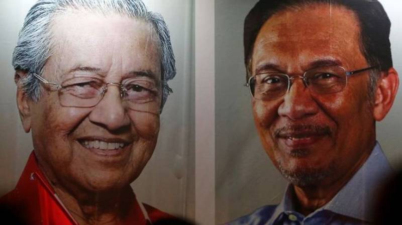 Malaysian parliament to decide new PM amid crisis
