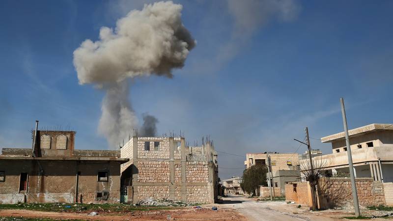 Syria rebels fight back but army makes more gains