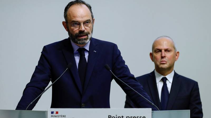 France to shut non-essential public places, as death toll reaches 91