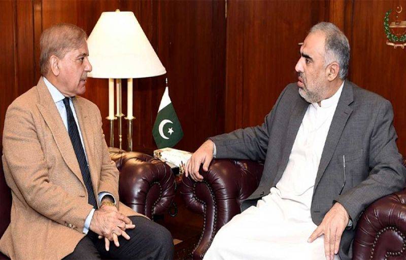 Asad phones Shehbaz; proposes Joint Parliamentary Committee on virus