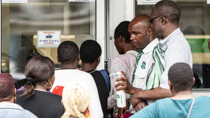 Zimbabwe's nurses strike over lack of virus protective gear