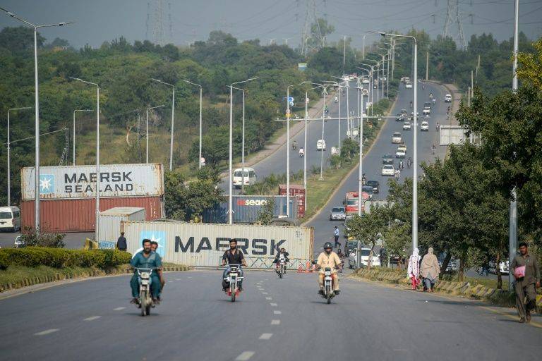 Partial lockdown in Islamabad amid fears of spike in coronavirus cases 