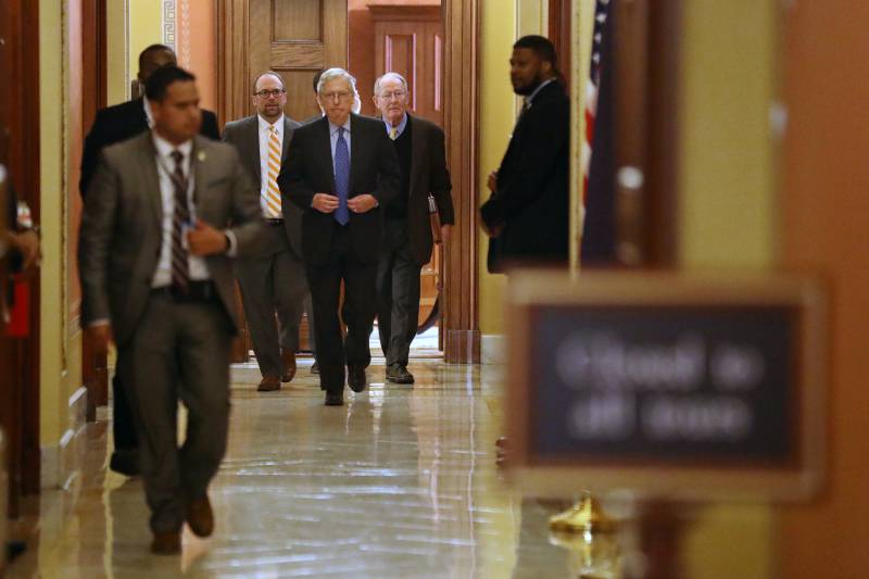 Congress homes in on $2 trillion rescue for virus-hit US economy