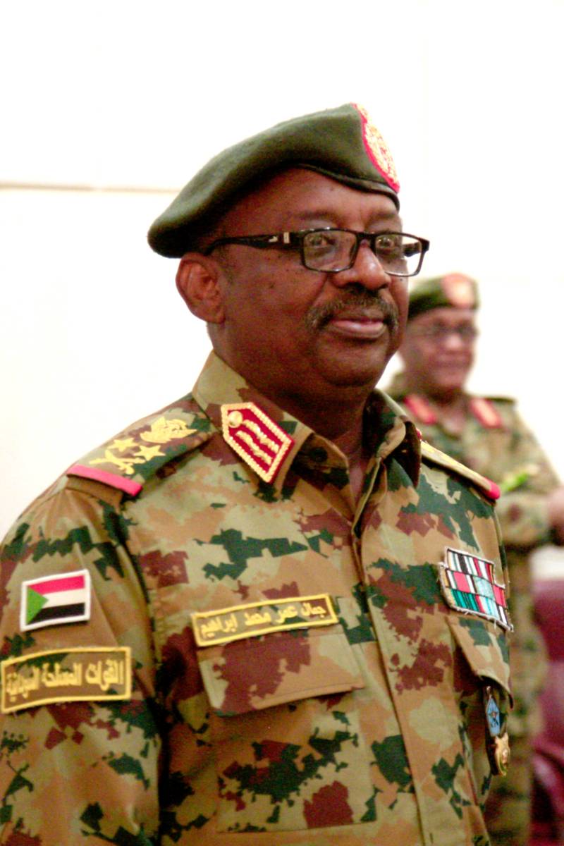 Sudan defence minister dies at Juba peace talks