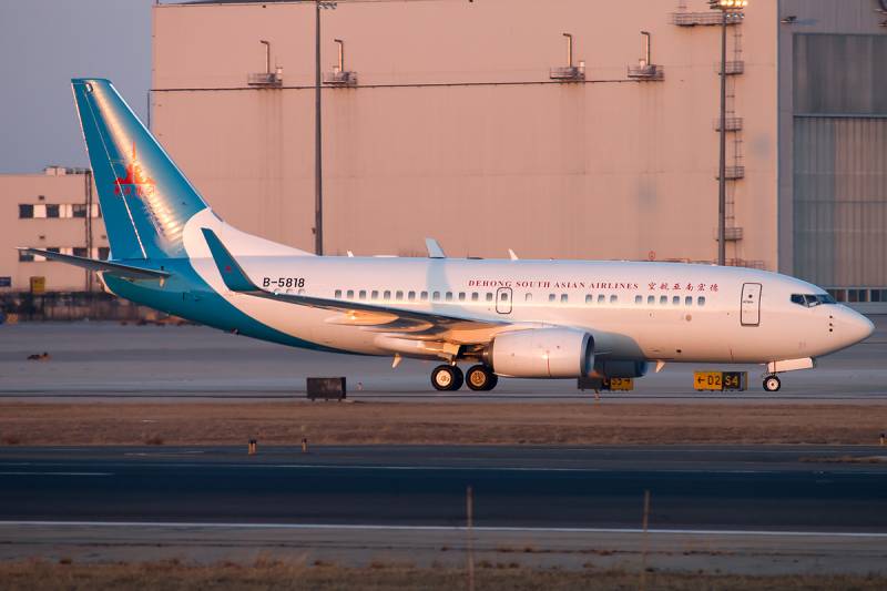 Emergency flights for tens of thousands stranded by virus in South Asia