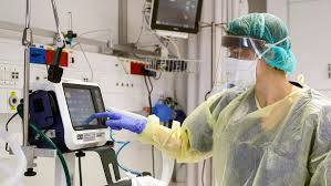 Artificial intelligence tool predicts which coronavirus patients get deadly ‘wet lung’