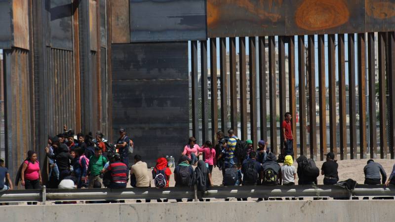 Four EU powers try to unblock asylum reform