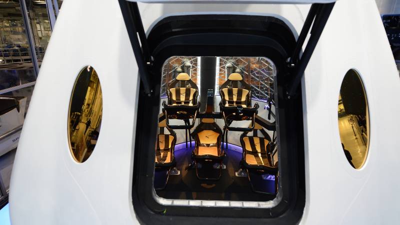 NASA announces first SpaceX crewed flight for May 27