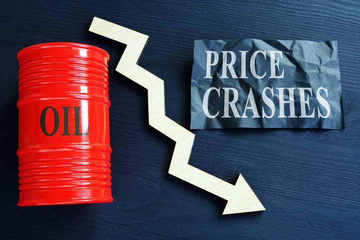 Pakistan eyes ‘profit’ amid oil slump