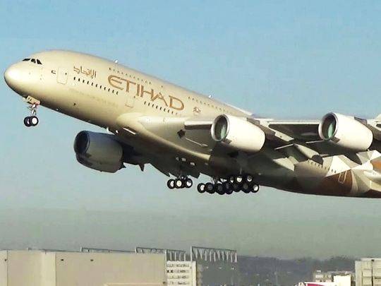 Etihad Airways plane delivers 14 tons of aid to Pakistan