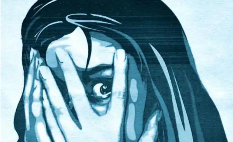 Man hurls acid at fiancée in Jaranwala