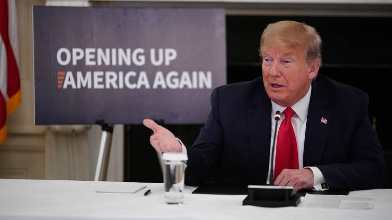 Trump fights claims he stoked violence in escalating Twitter feud