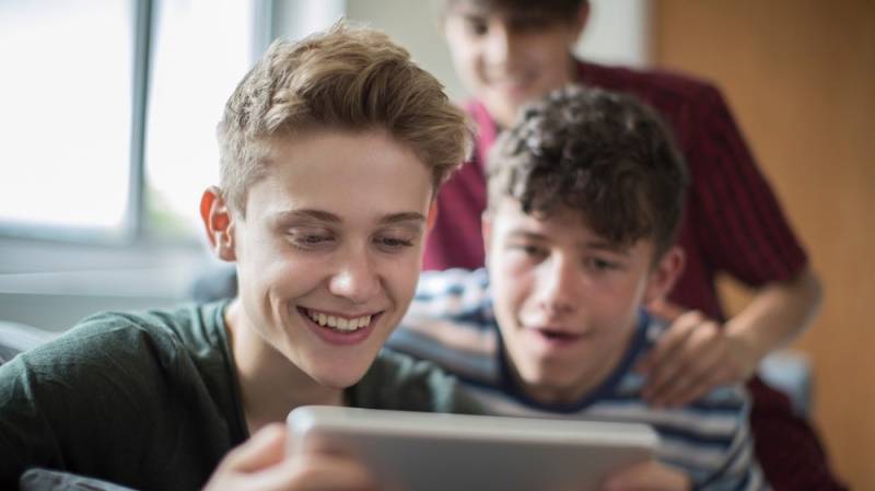 Generation Z: creative and committed, against the virus