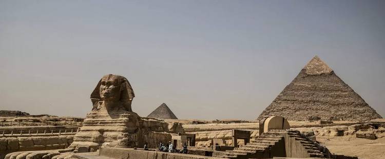 Egypt cleans up for return of tourists
