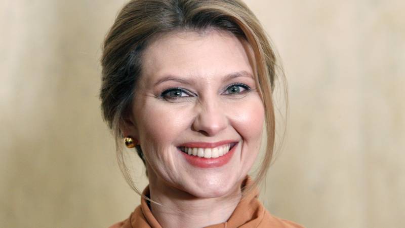 Ukraine first lady hospitalised with pneumonia