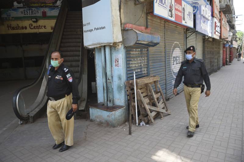 Pakistan reports 4,951 coronavirus cases, 119 deaths