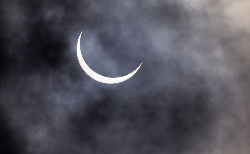 ‘Ring of fire’ solar eclipse thrills Pakistanis