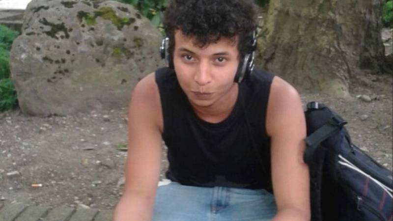 UK knife attack suspect was known to security services: reports