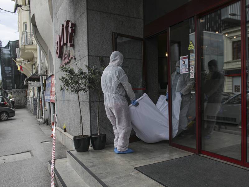 Iranian judge's mysterious death angers activists
