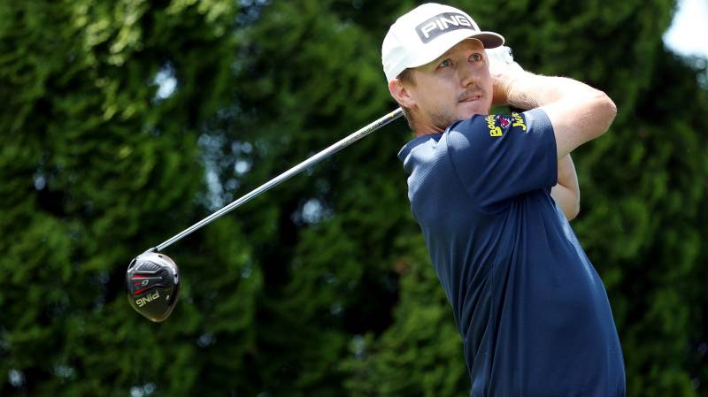 Hughes fires 60 to take Travelers lead over McIlroy, Schauffele and Hovland
