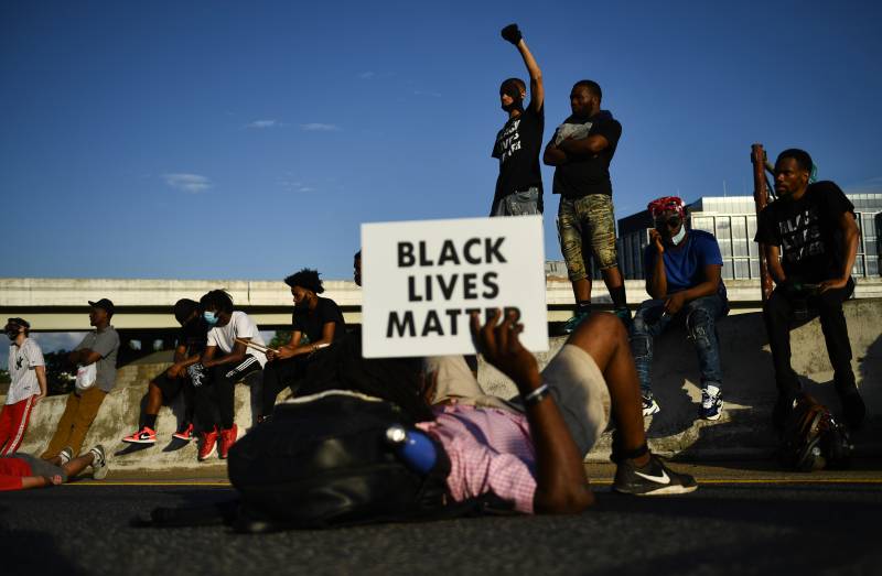 Probe ordered into police death of black man in US