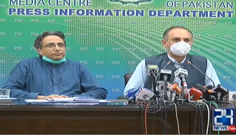 Govt’s petroleum team defends Rs25 per liter increase in petrol price