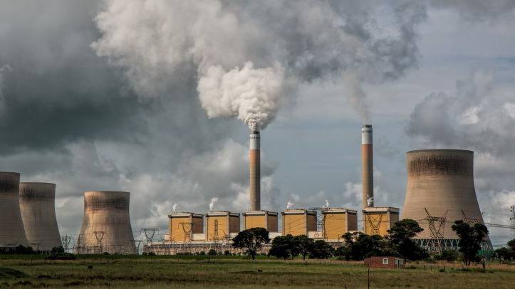 Spain closes half its coal-fired power stations