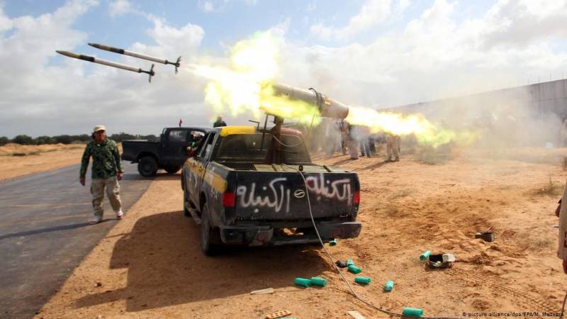 US says photos show Russian arms supplies to Libya rebels