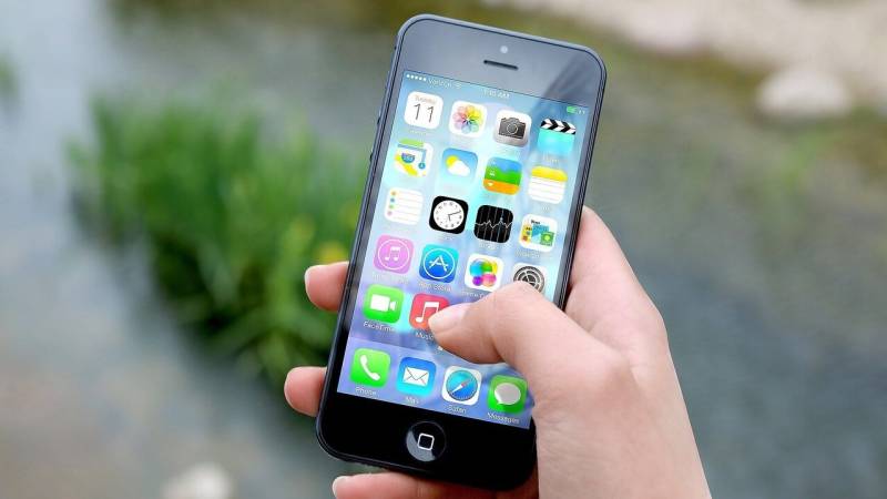 'Add photo' feature on Turkey's virus app sparks alarm