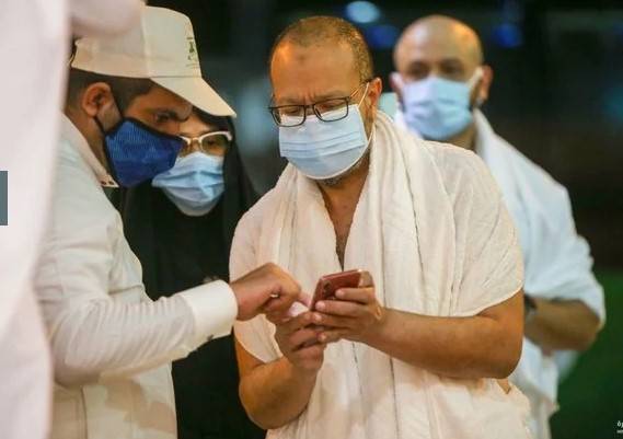 First Umrah pilgrims arrive at Holy Kaaba after six months