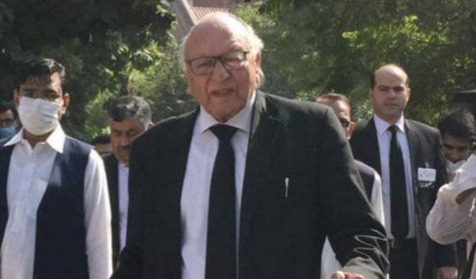 Independent group’s Afridi wins SCBA polls