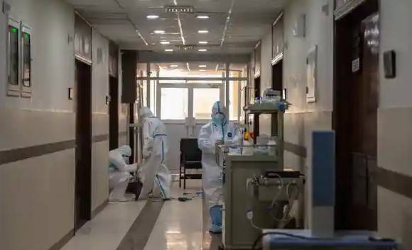 Islamabad hospitals struggle to cope with soaring corona cases
