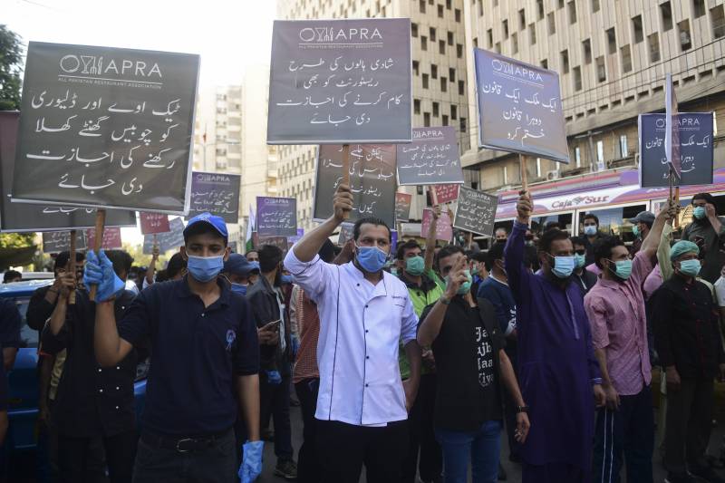Pakistan posts 55 deaths, over 3,200 new Covid-19 cases