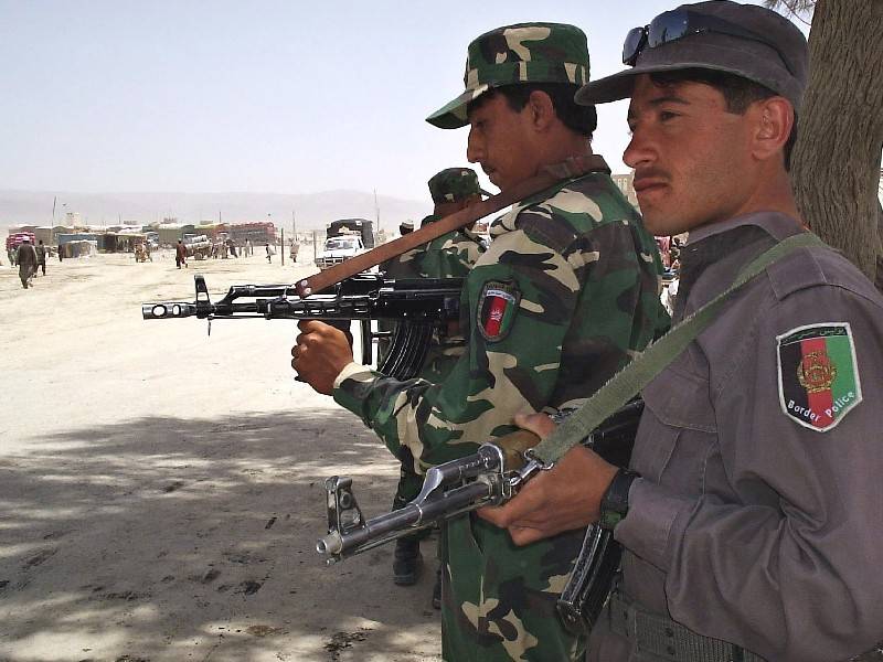 Afghan border guards torture Pakistani labourer