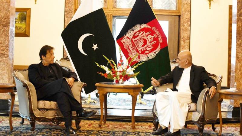Imran, Ashraf Ghani discuss Afghan peace talks, bilateral ties