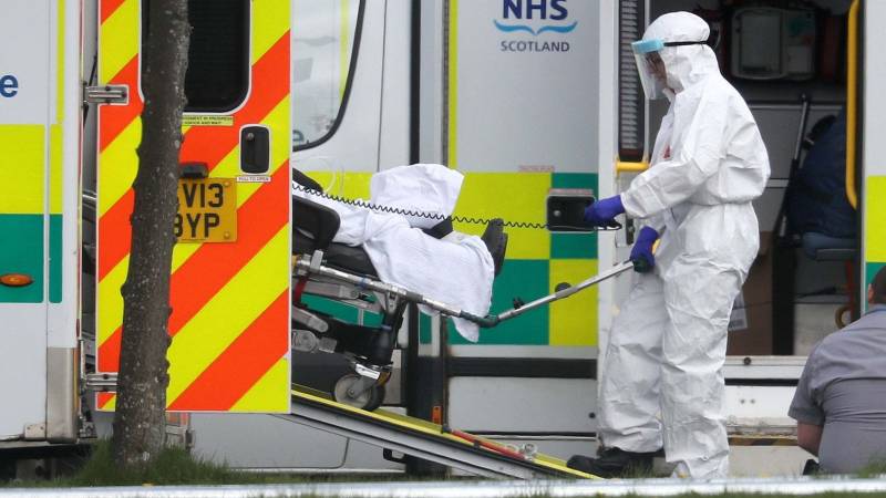 UK reports record 1,325 coronavirus deaths over 24 hours
