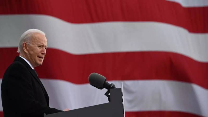 Biden plans immediate orders on immigration, Covid, environment