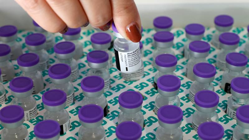 Vaccine shortfall forces EU to modify jabs strategy