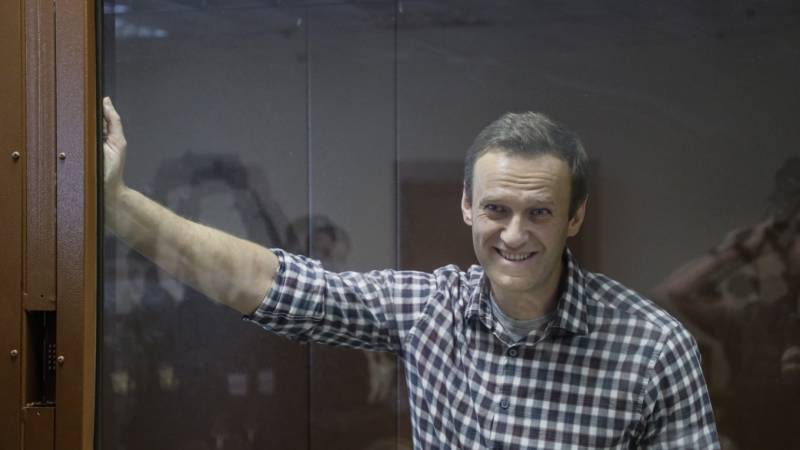  Moscow court upholds prison term for Kremlin critic Navalny