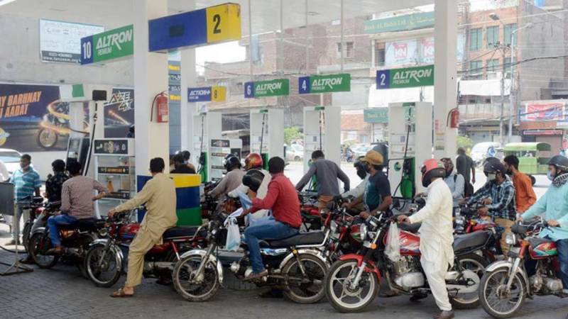 2020 fuel crisis: Petroleum secretary still on duty 